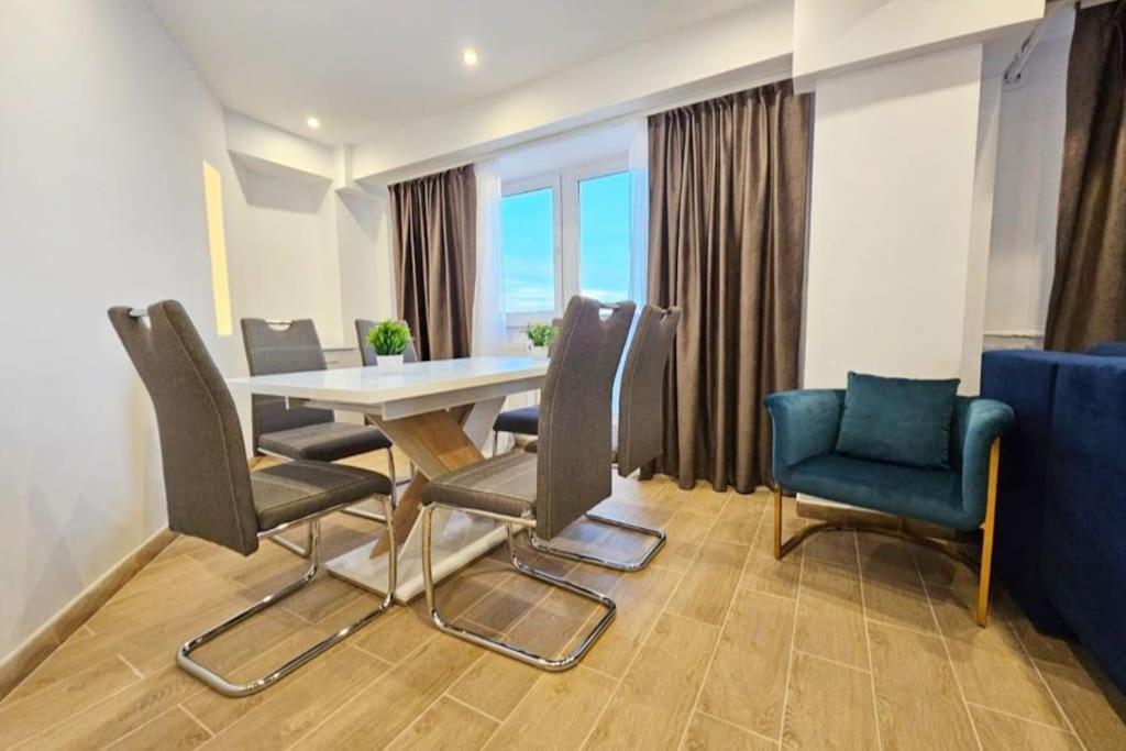 Ultra Central Luxury 3Br 2Bath Apt & Amazing Views Bucareste Exterior foto
